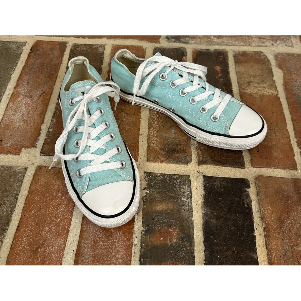 CONVERSE‎ Light Blue All Star Low Top Sneakers Shoes Women's 7 Baby Blue